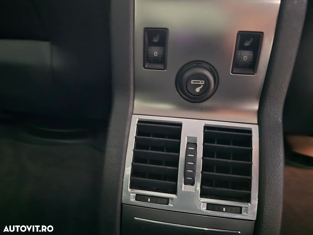 Skoda Superb 2.0 TDI DPF Elegance - 17