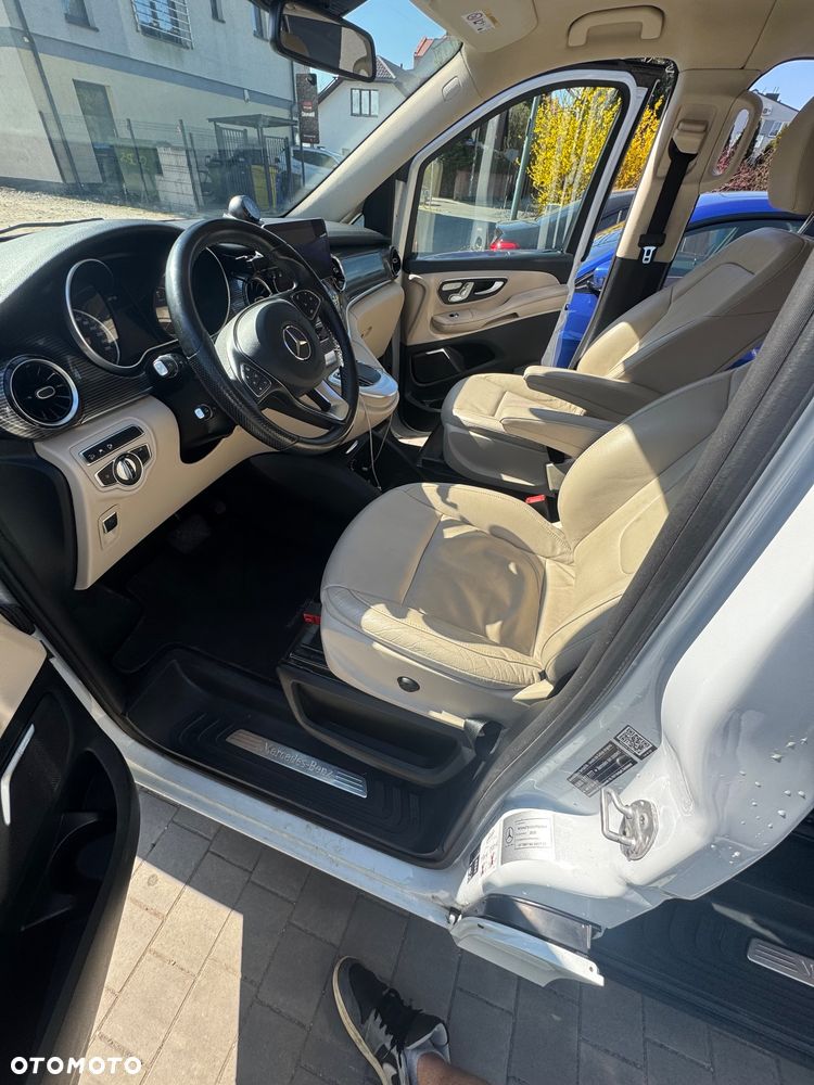 Mercedes-Benz Klasa V 300 d 4-Matic Avantgarde 9G-Tronic (d³ugi) - 30