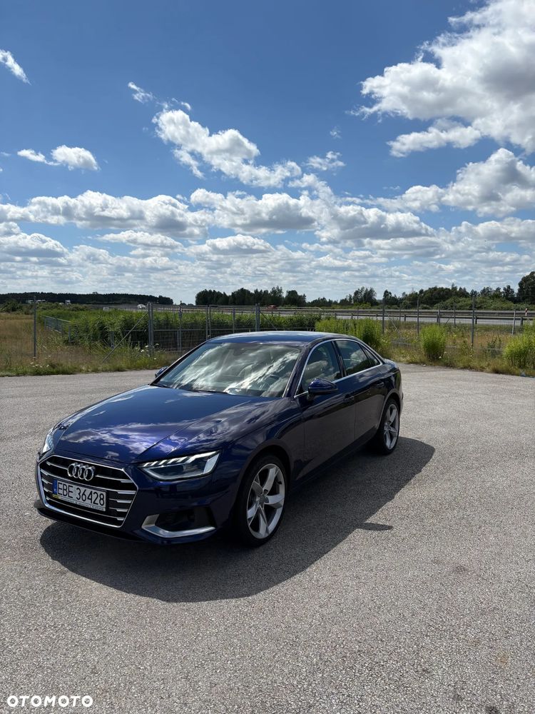 Audi A4 Limousine 30 TDI S tronic - 1