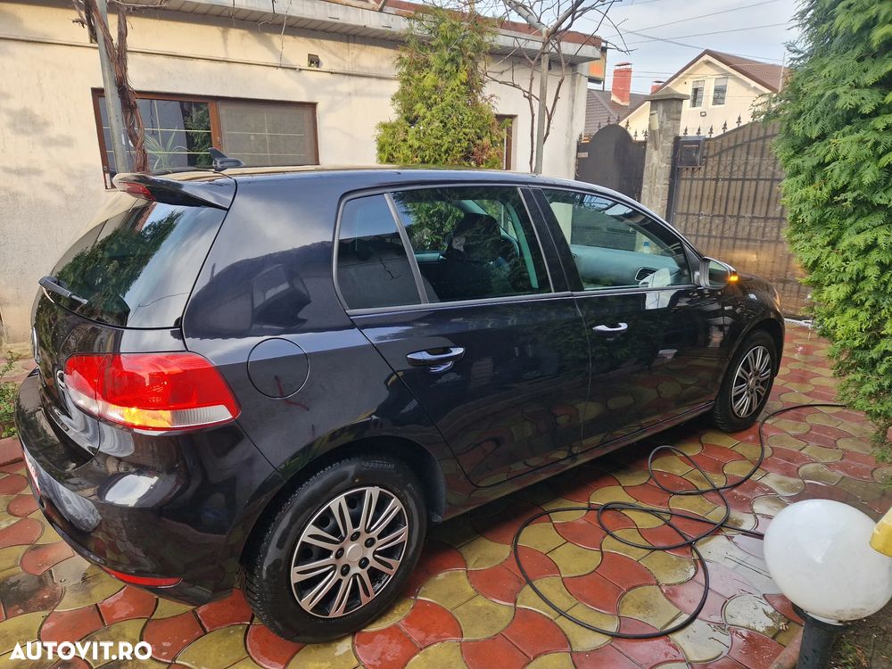 Volkswagen Golf 1.6 TDI DPF BlueMotion Technology MATCH - 5