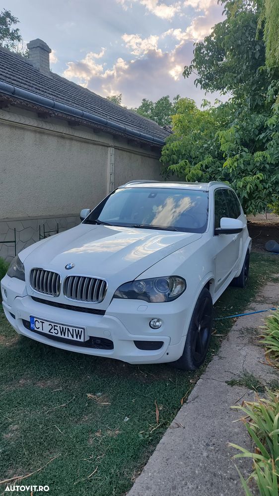 BMW X5 2009 photo 2
