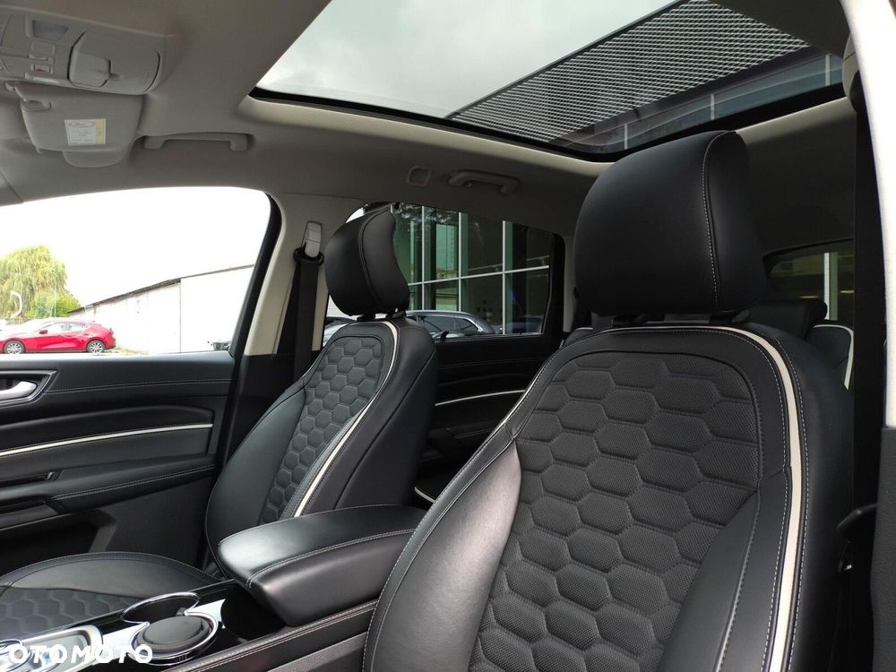 Ford S-Max - 30