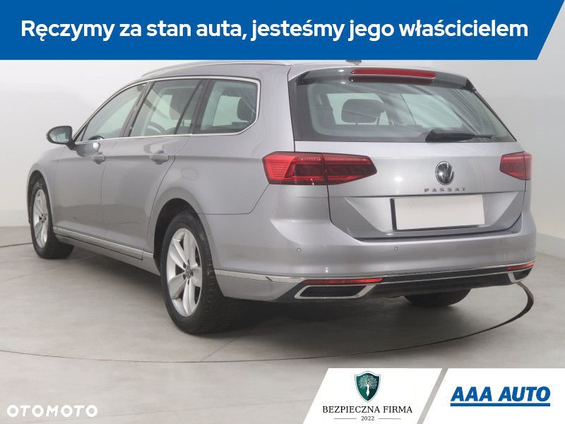 Volkswagen Passat Variant - 6