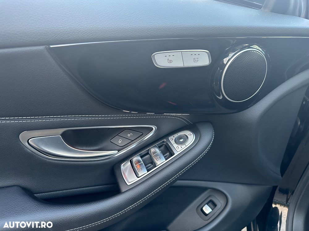 Mercedes-Benz C 220 d Cabrio - 12