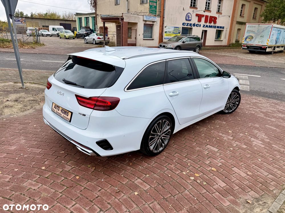 Kia Ceed 1.5 T-GDI DCT7 OPF GT Line - 6