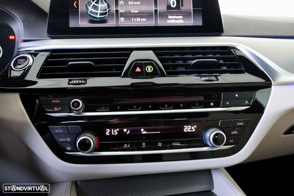 BMW 520 d Pack M Auto - 41