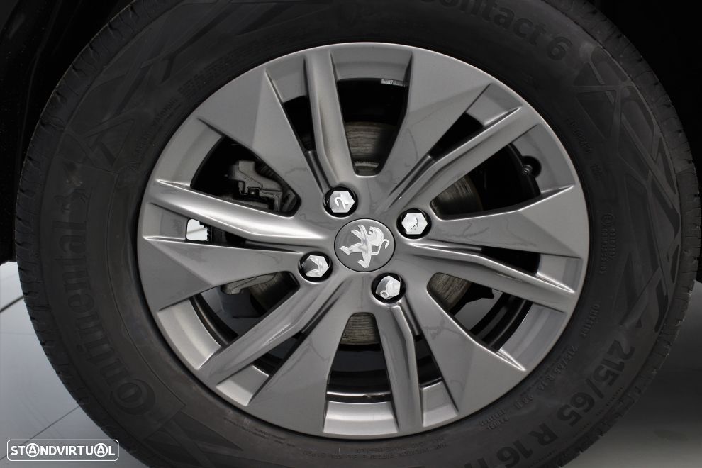 Peugeot e-2008 50 kWh Active Pack - 13