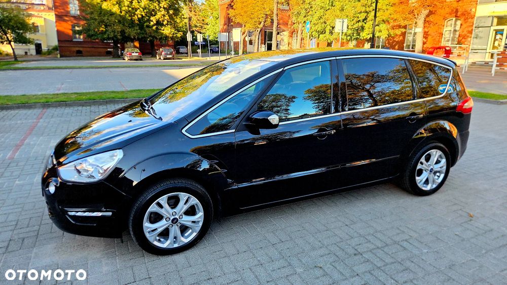 Ford S-Max 2012 photo 4