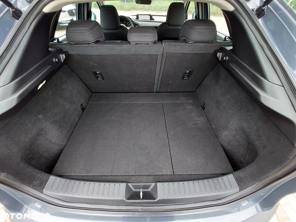 Mazda CX-30 - 16
