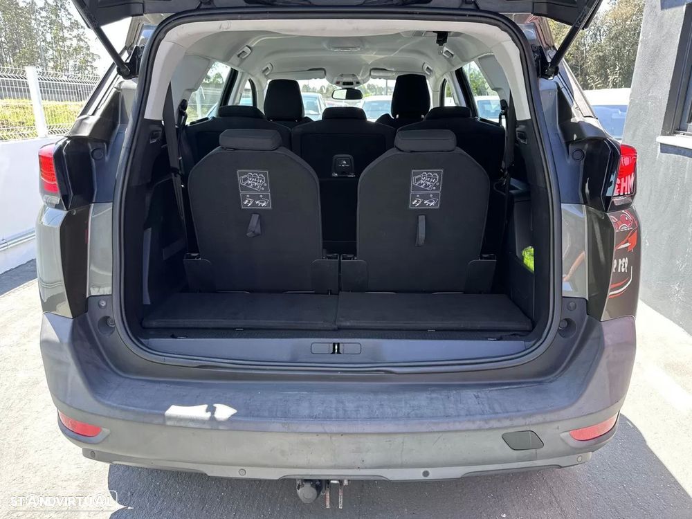 Peugeot 5008 1.2 PureTech Allure Pack - 48