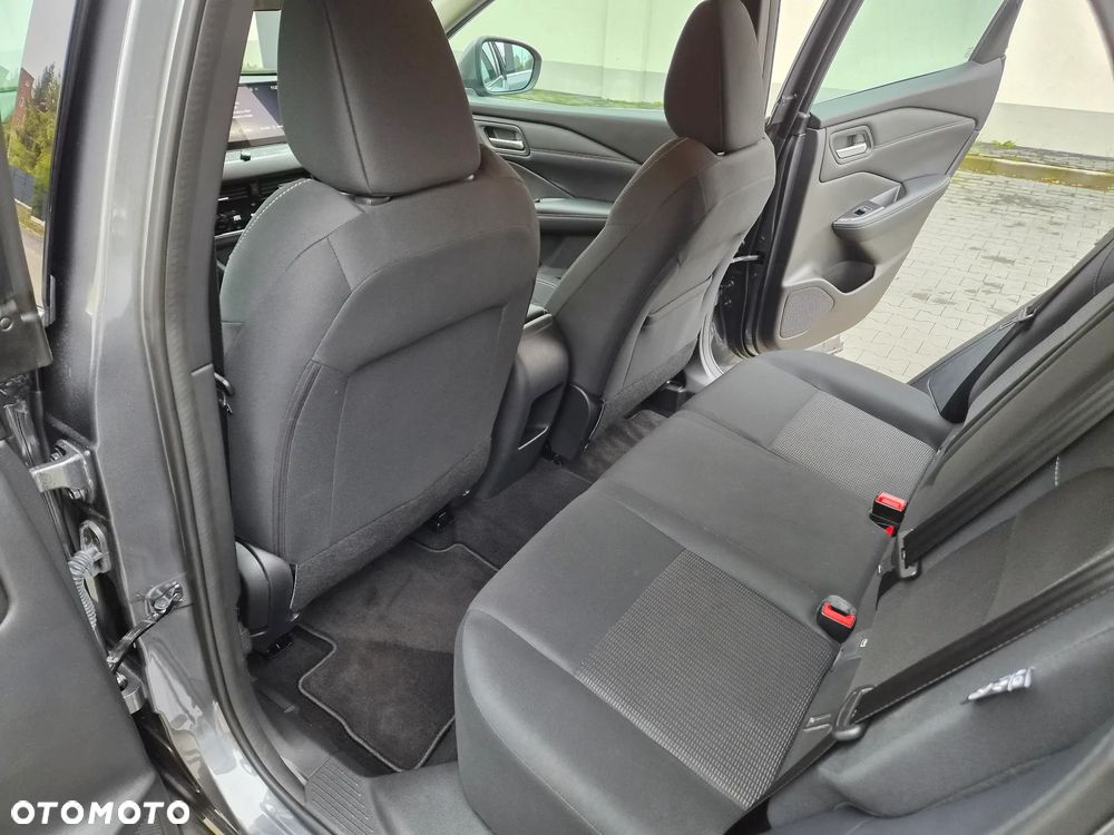 Nissan Qashqai 1.3 DIG-T mHEV N-Connecta - 10