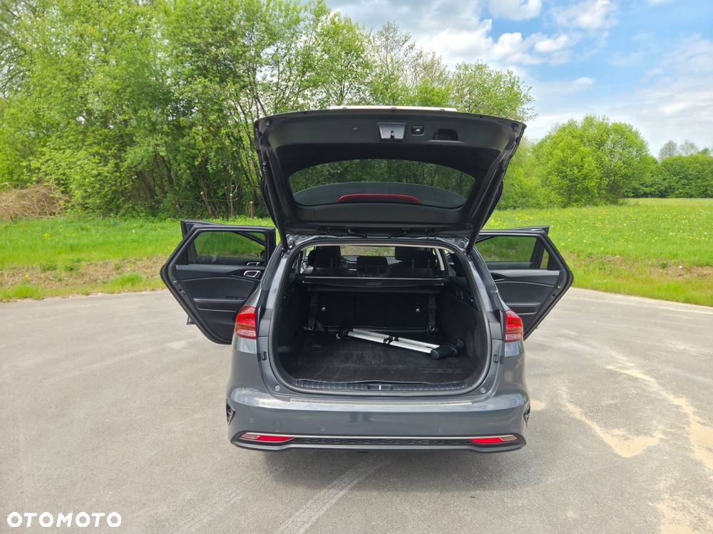 Kia Ceed 1.6 CRDi DCT Platinum Edition - 27