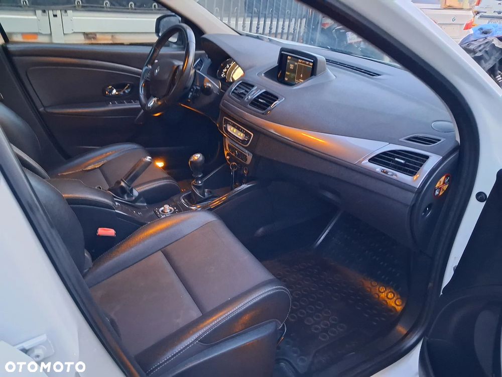 Renault Megane ENERGY dCi 110 Start & Stopp Bose Edition - 11