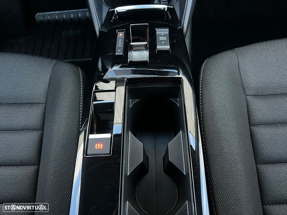 Citroën C4 X 1.2 Hybrid Plus e-DSC6 - 29