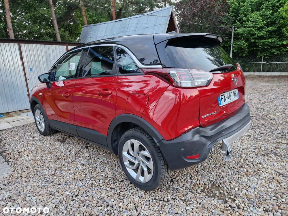 Opel Crossland X 1.2 T Design Line S&S - 6