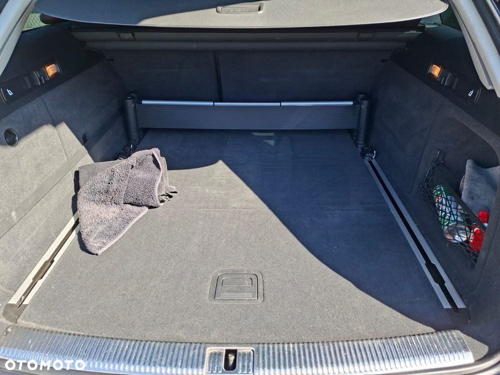 Audi A6 Avant - 17