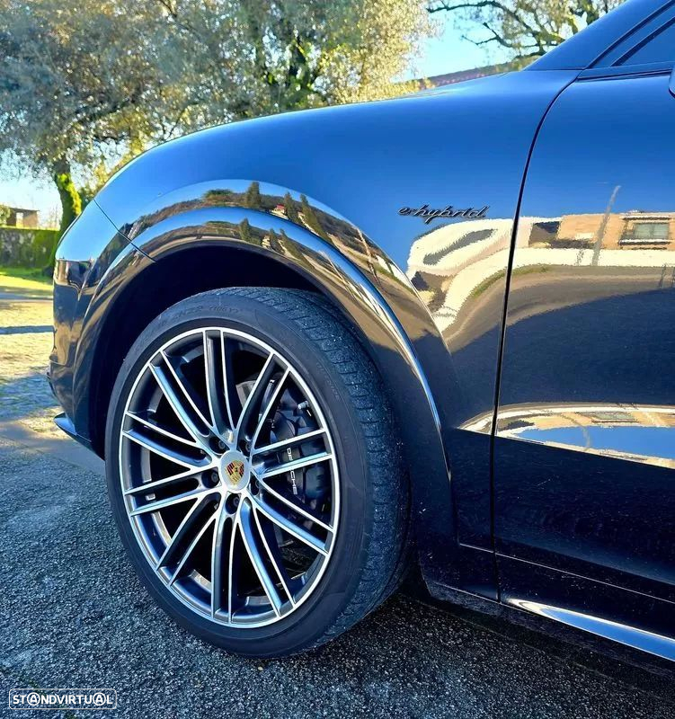 Porsche Cayenne Coupé - 10