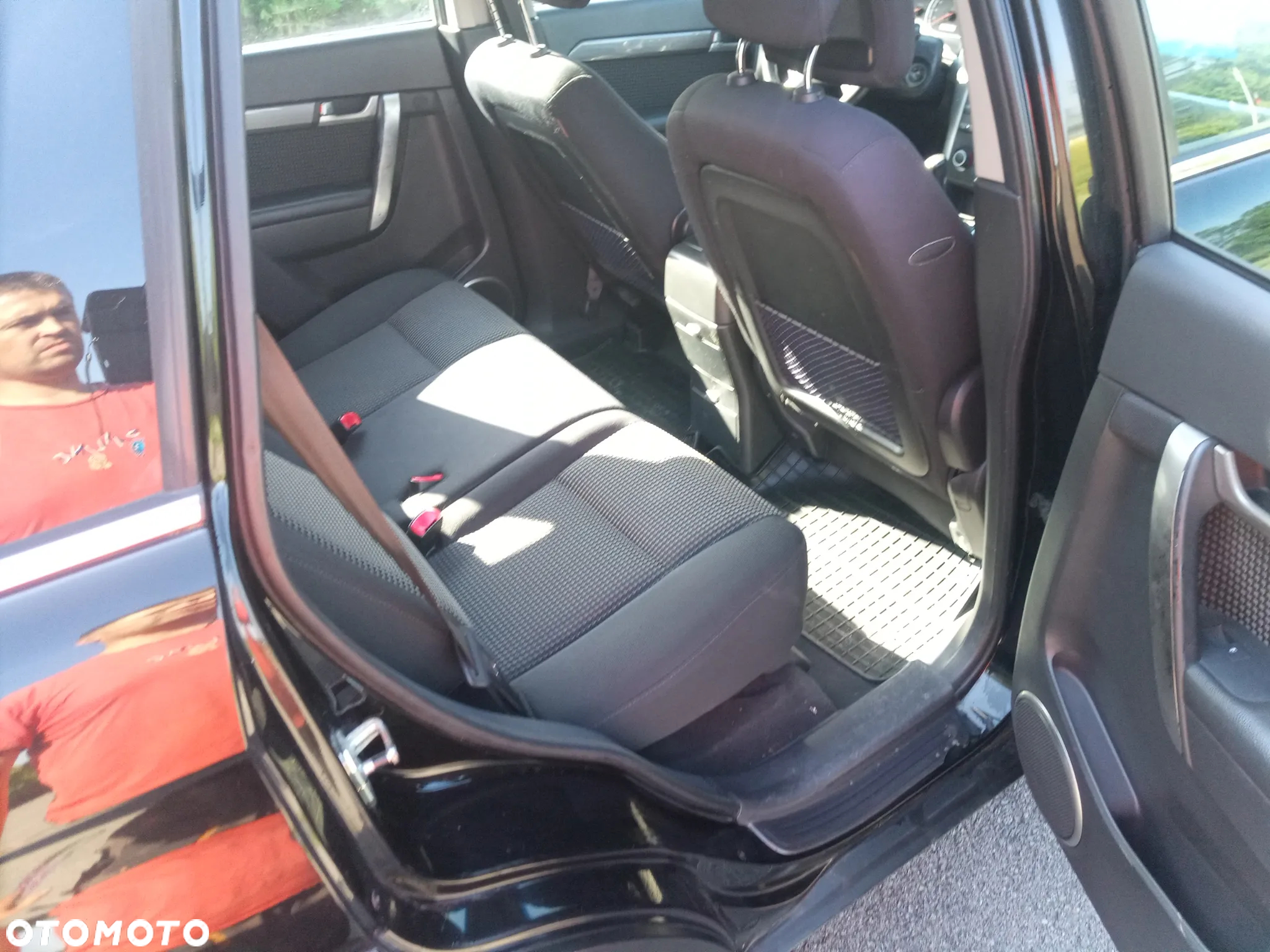 Chevrolet Captiva 2.4 LS 5os - 12