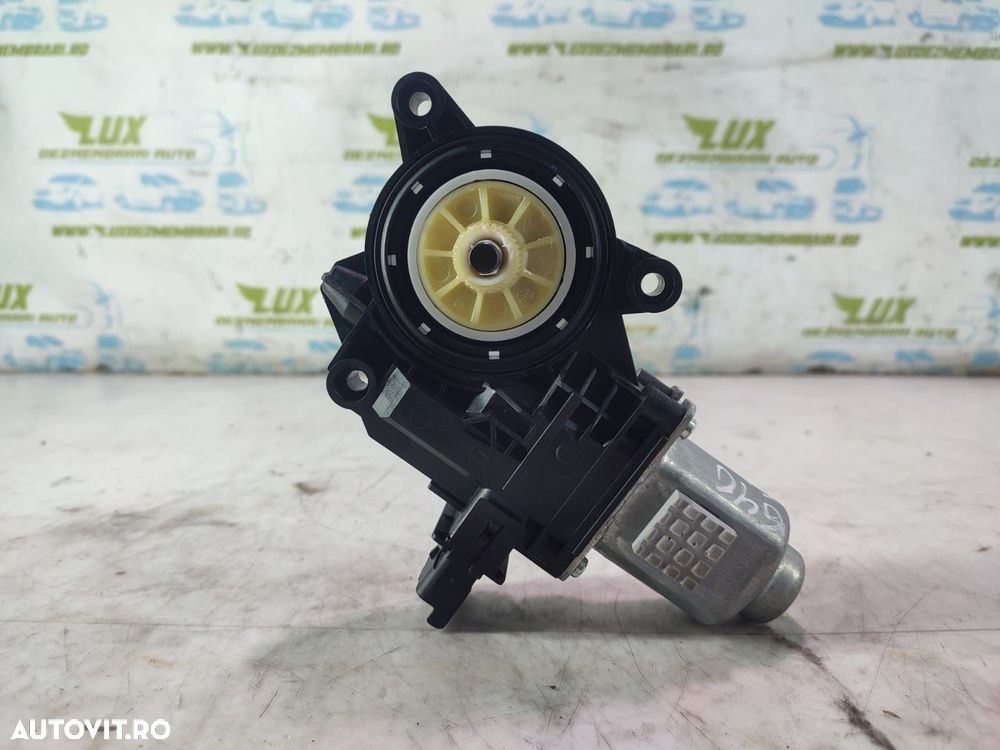 Motoras geam stanga spate 83450-G4050 Hyundai i30 PD 3 [2th facelift] - 2