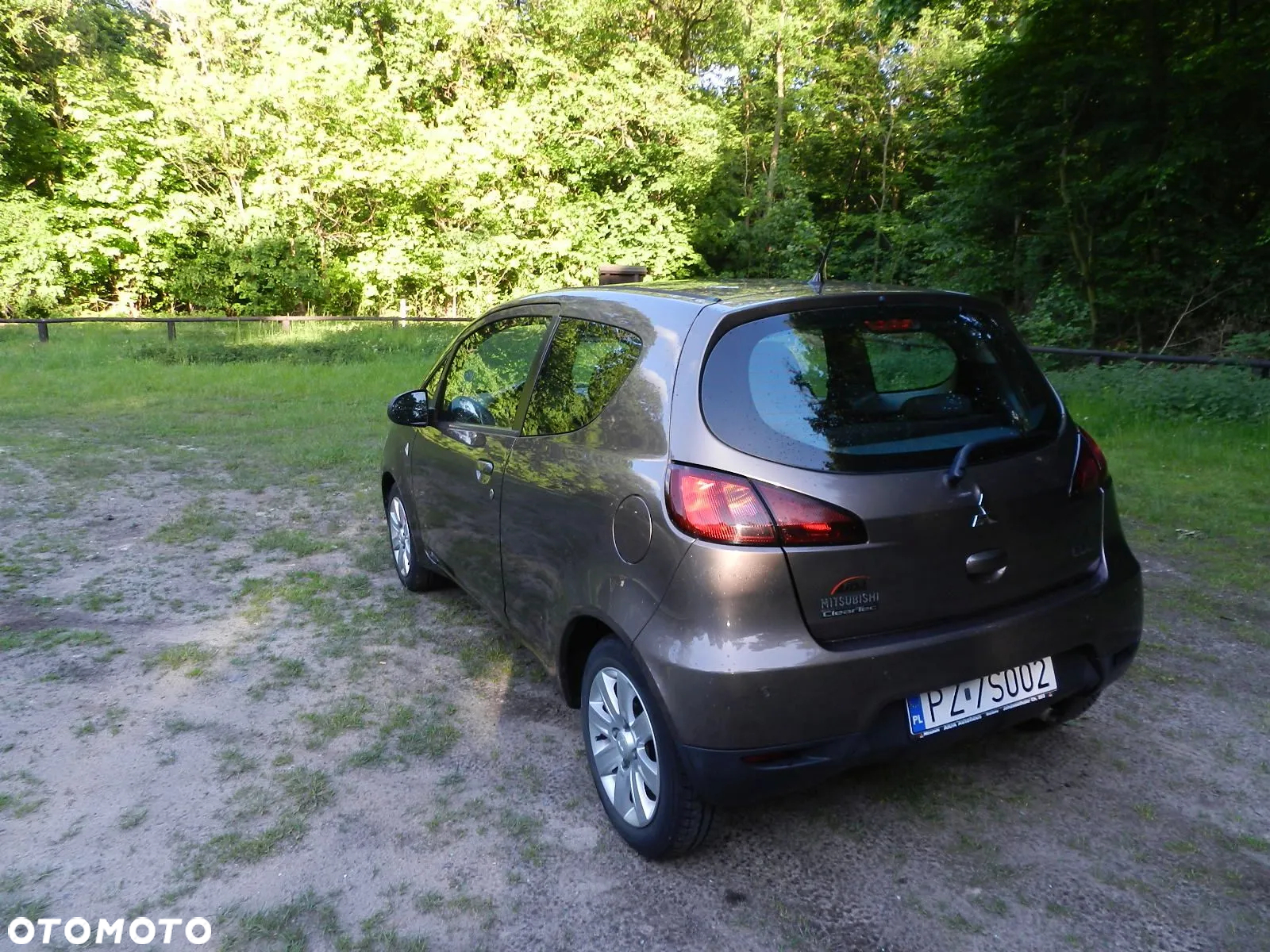 Mitsubishi Colt - 5