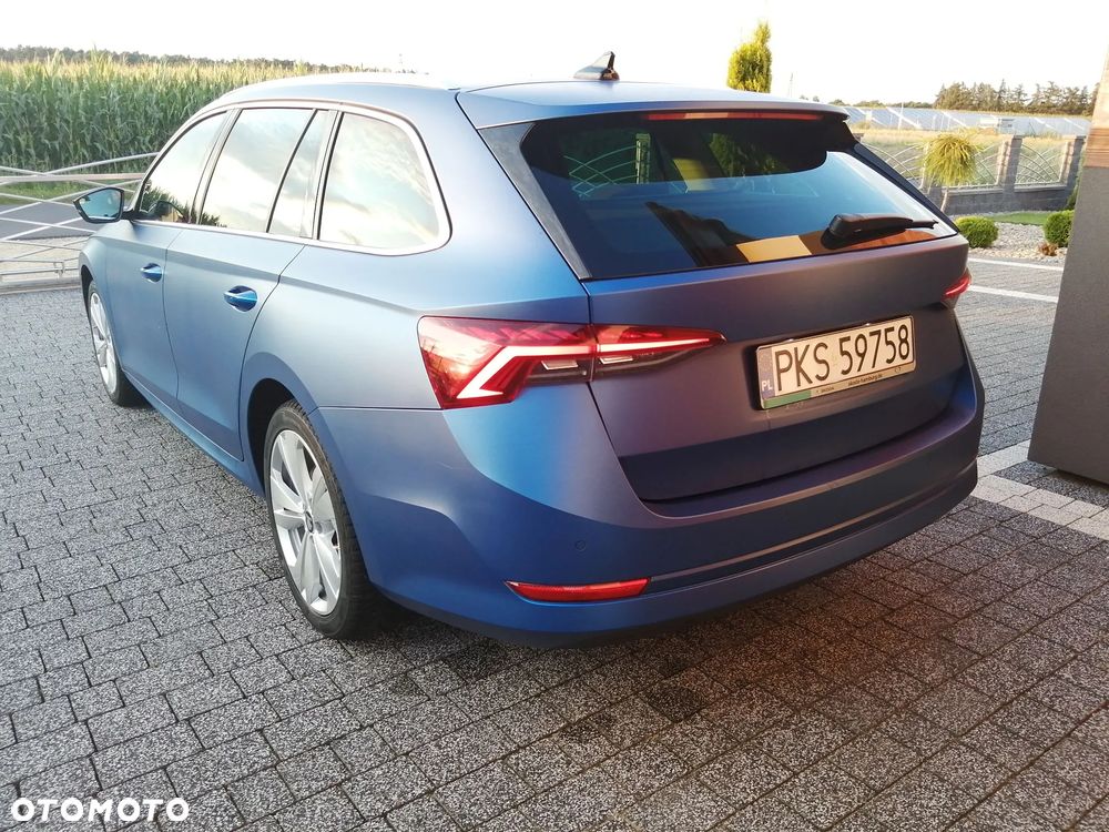 Skoda Octavia 2.0 TDI DSG Style - 2
