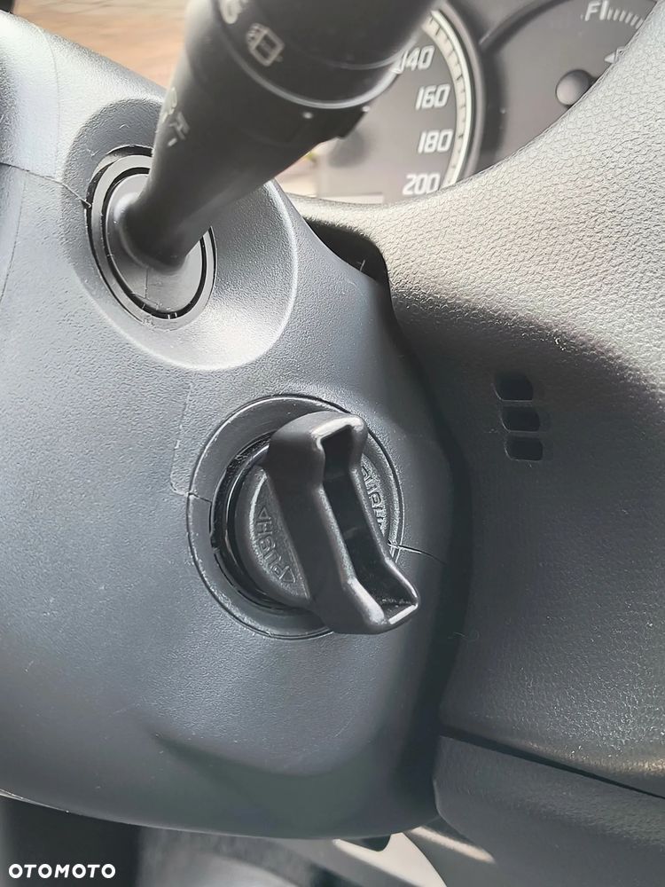 Suzuki Swift 1.3 DDiS Comfort - 20
