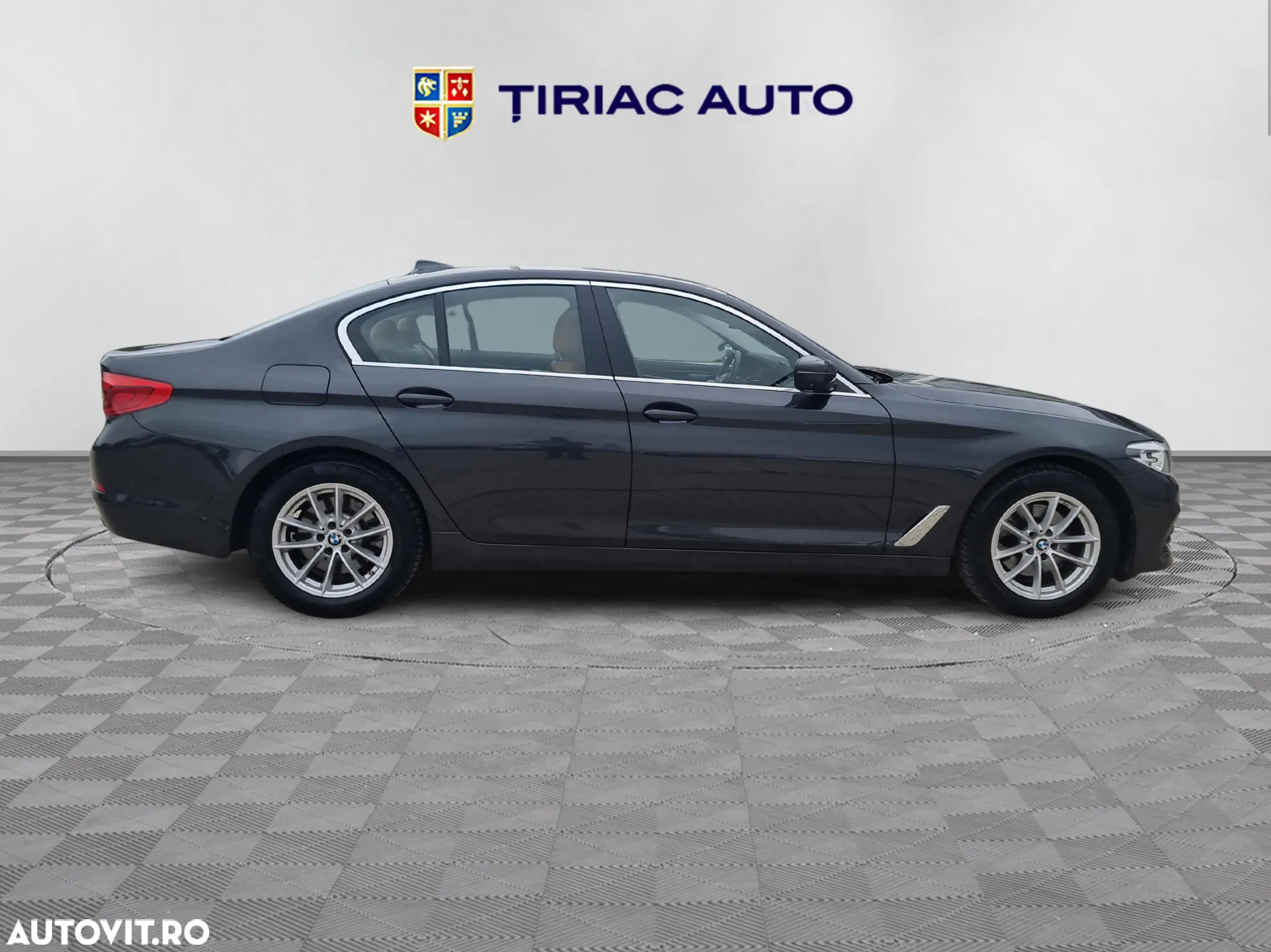BMW Seria 5 518d AT - 7