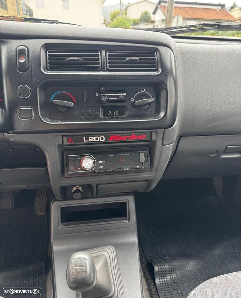 Mitsubishi L200 - 8