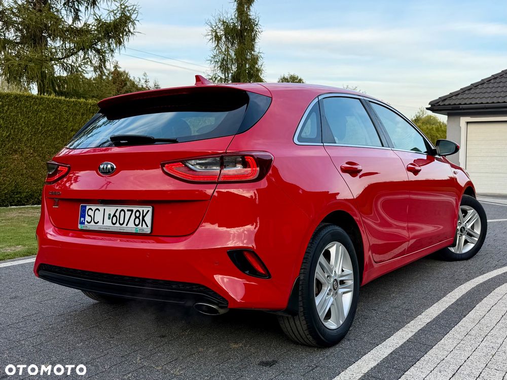 Kia Ceed 1.6 CRDi SCR L - 6