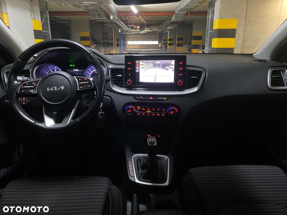 Kia Ceed 1.5 T-GDI M - 18