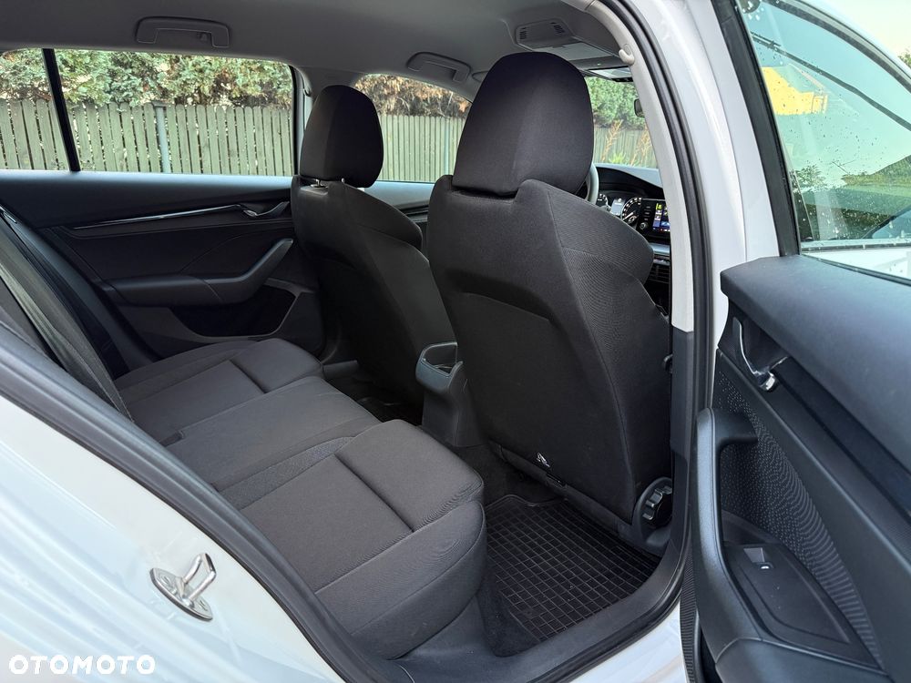 Skoda Octavia 2.0 TDI Active - 17