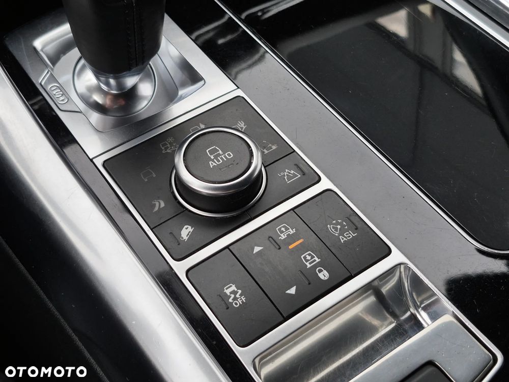 Land Rover Range Rover Sport - 40