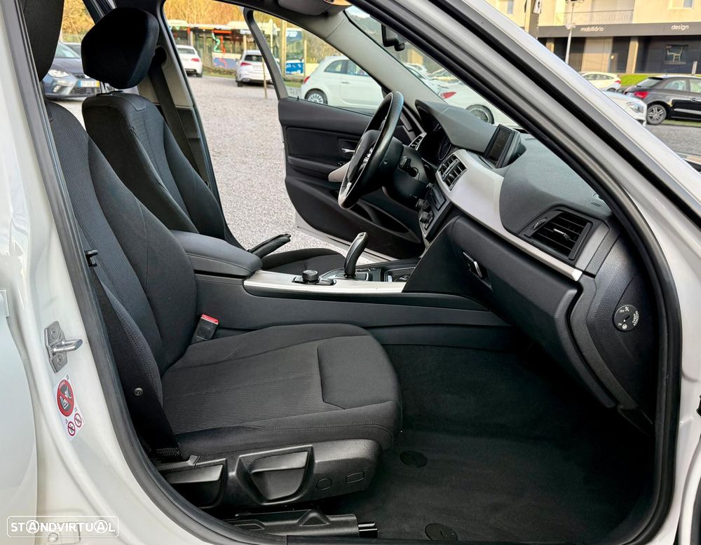 BMW 320 d Aut. Efficient Dynamics Edition - 9