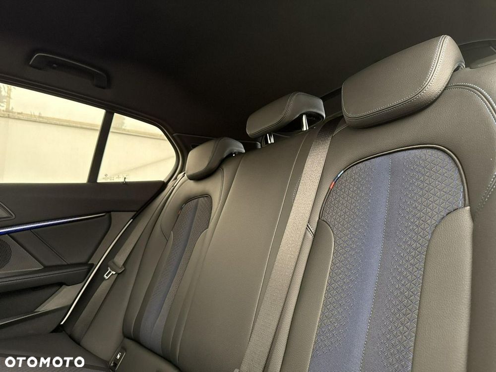 BMW Seria 1 - 19