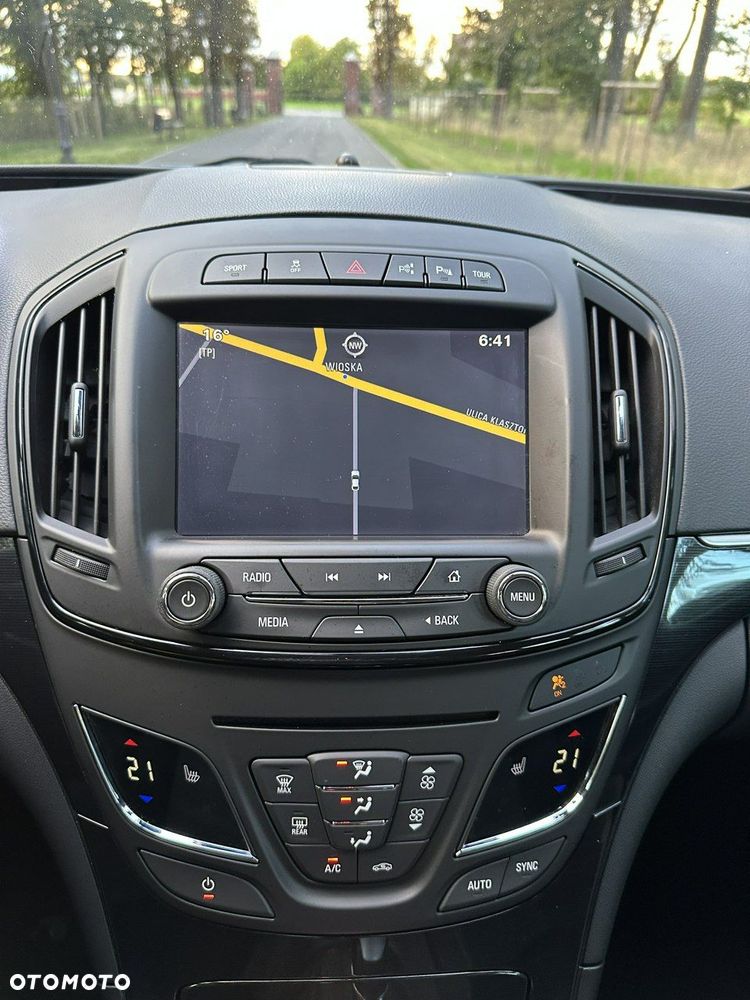 Opel Insignia - 36