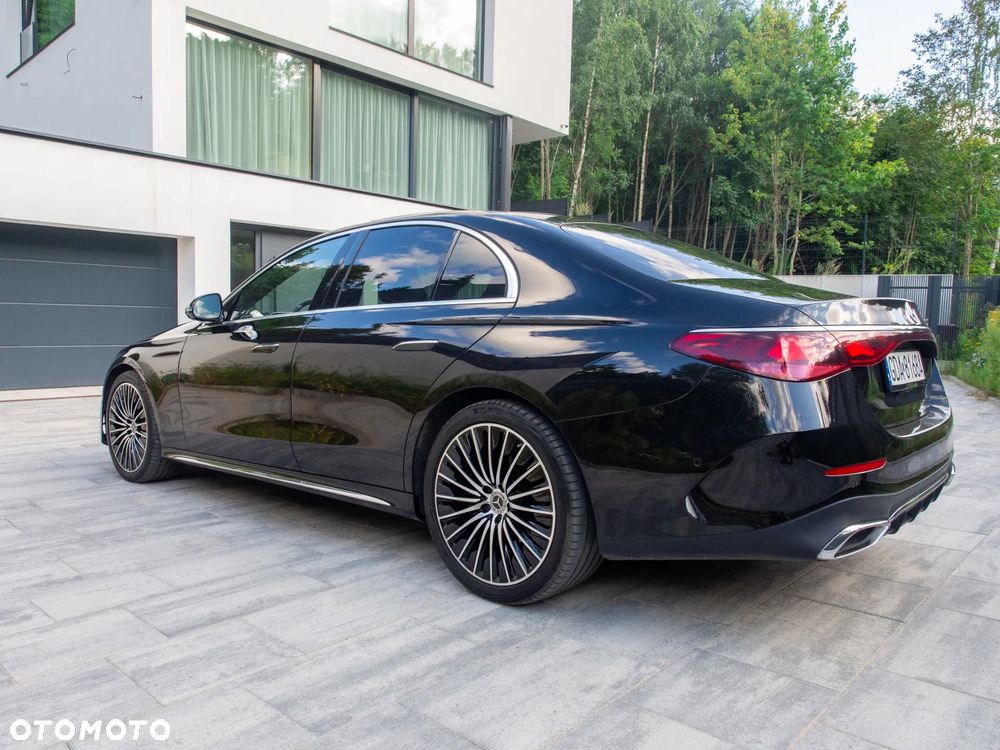 Mercedes-Benz Klasa E 220 d mHEV 4-Matic AMG 9G-Tronic - 14