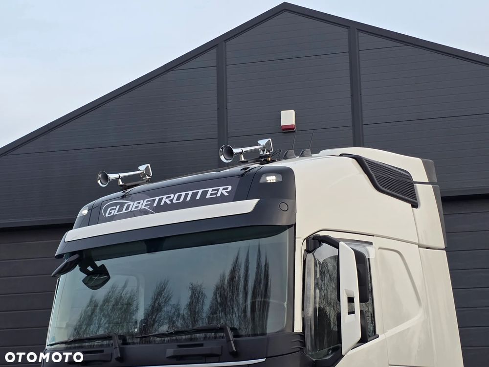 Volvo FH500/EURO6/ADR/FULL LED/ZŁOTY KONTAKT/SPROWADZONE Z NIEMIEC - 9