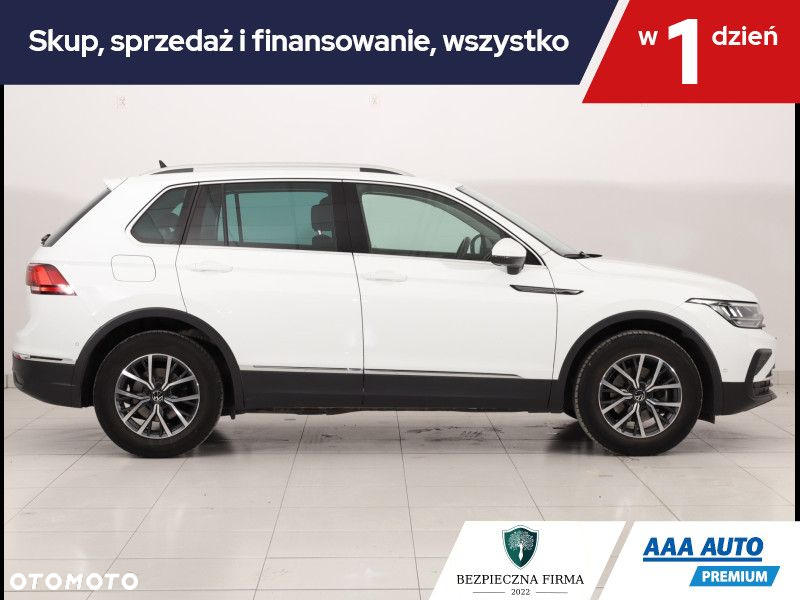 Volkswagen Tiguan - 7