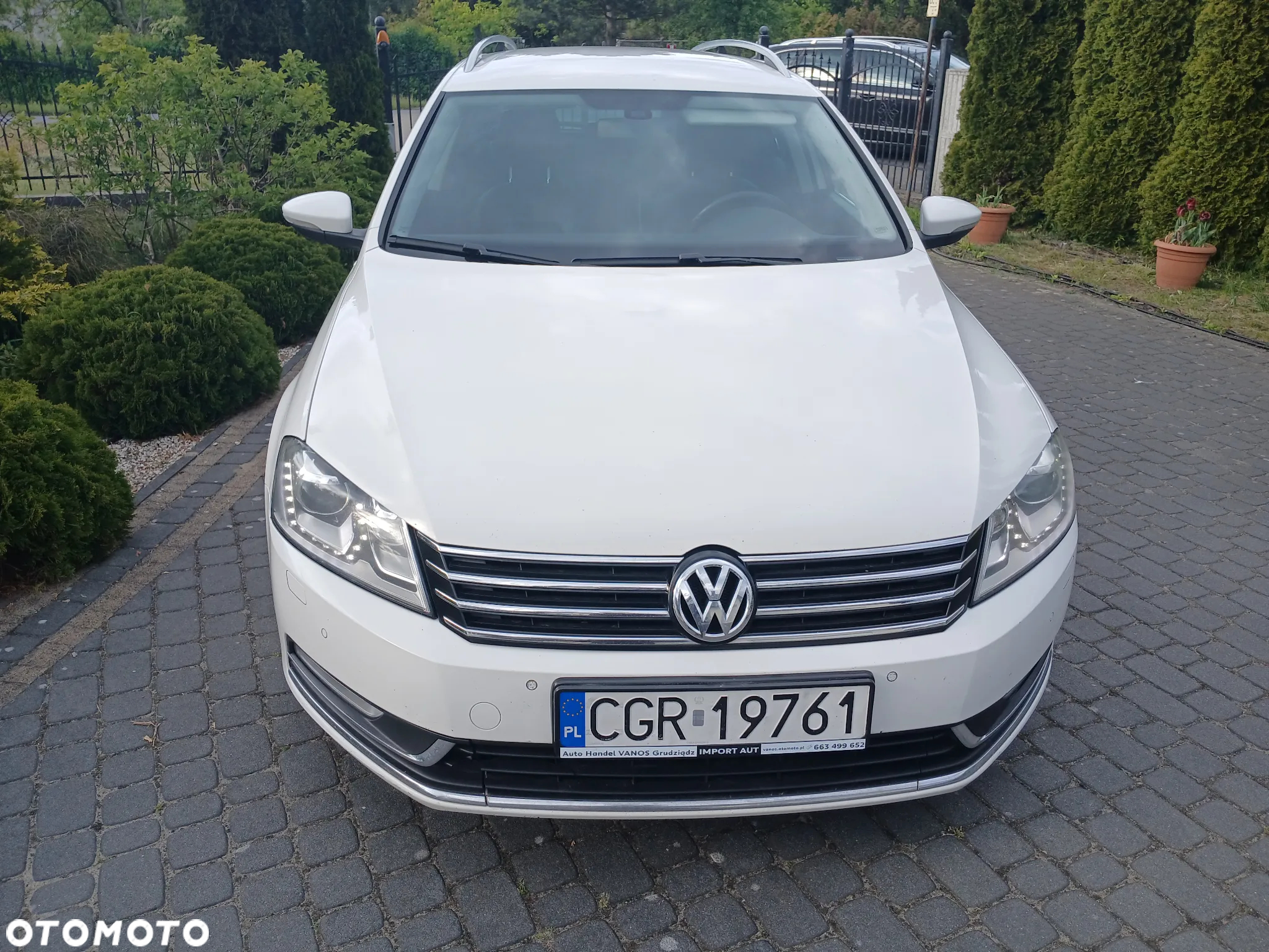 Volkswagen Passat Variant 2.0 TDI DSG BlueMotion Technology Highline - 4