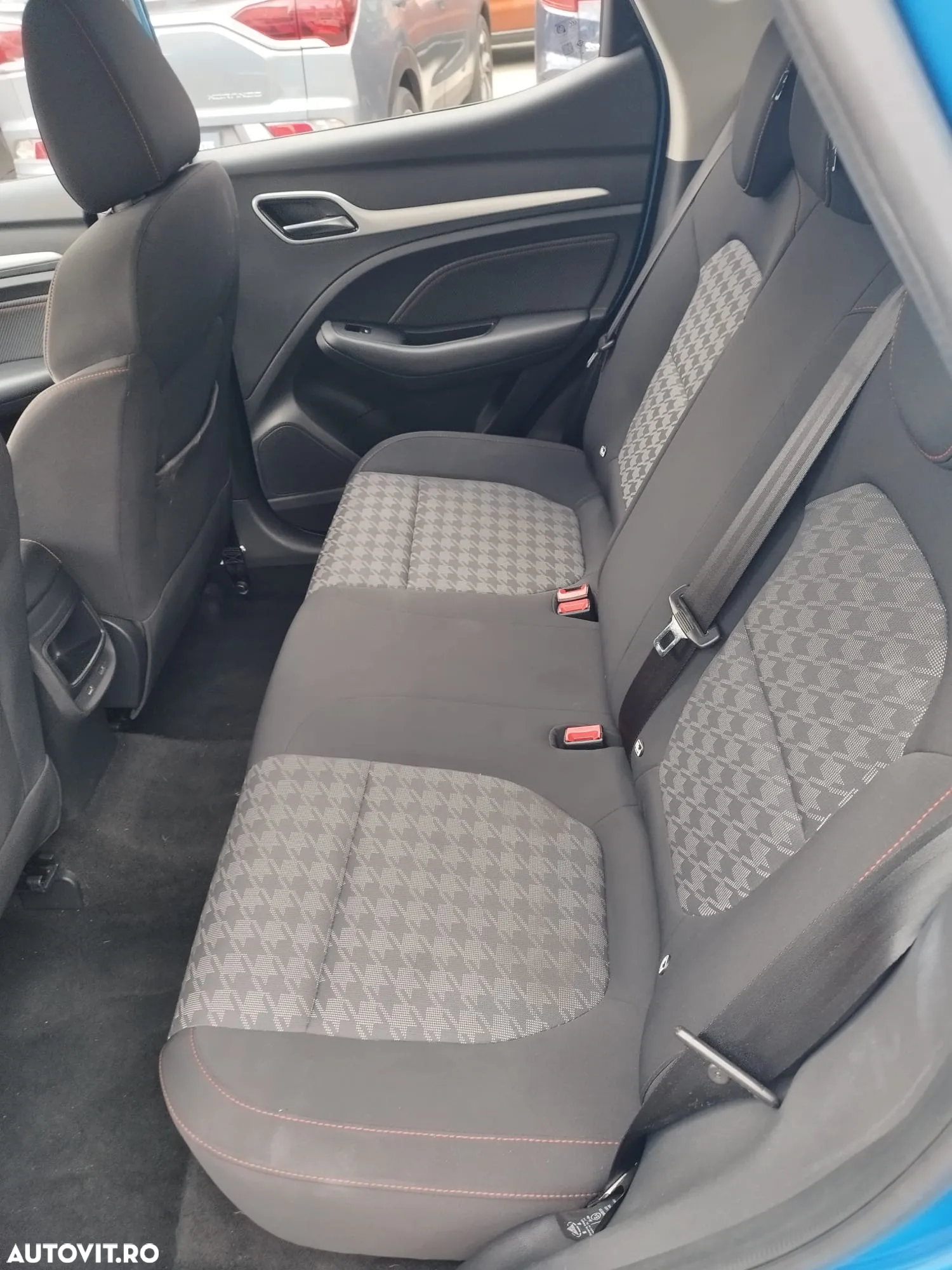 MG ZS 1.5 GSL 5MT Excite - 10