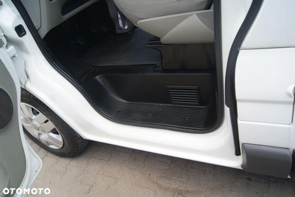 Renault Trafic - 24