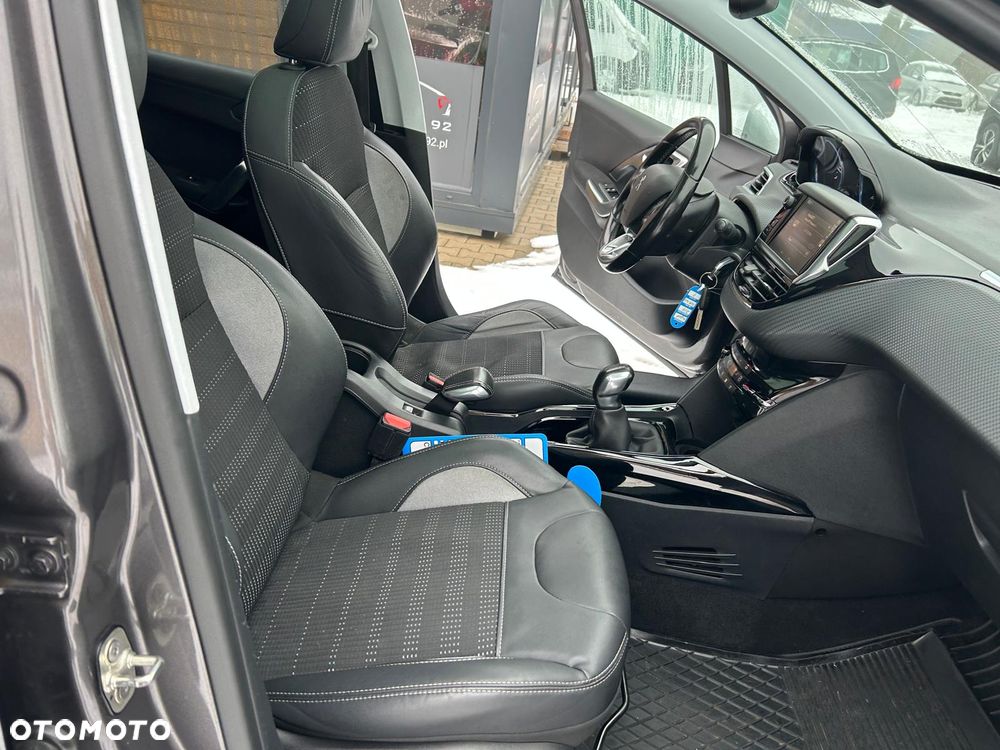 Peugeot 2008 PureTech 110 Stop&Start Crossway - 22