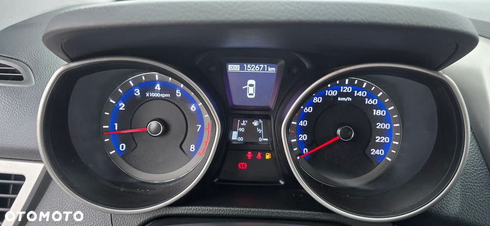 Hyundai i30 blue Kombi 1.4 YES Gold - 23