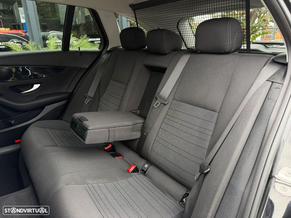 Mercedes-Benz C 300 de Edition - 22