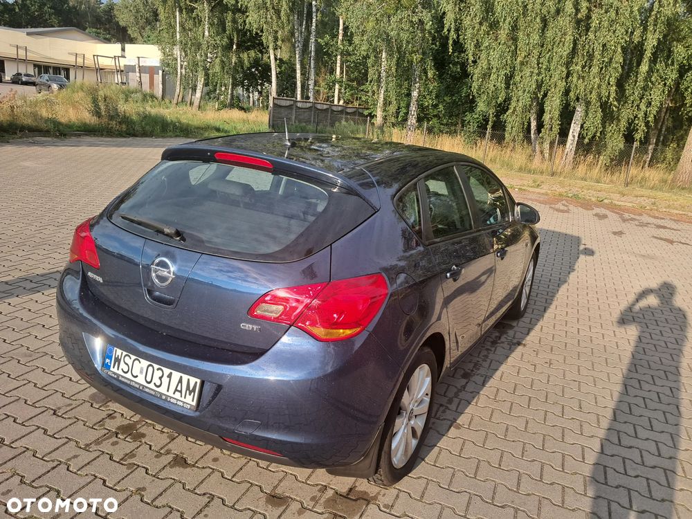 Opel Astra 1.7 CDTI - 5