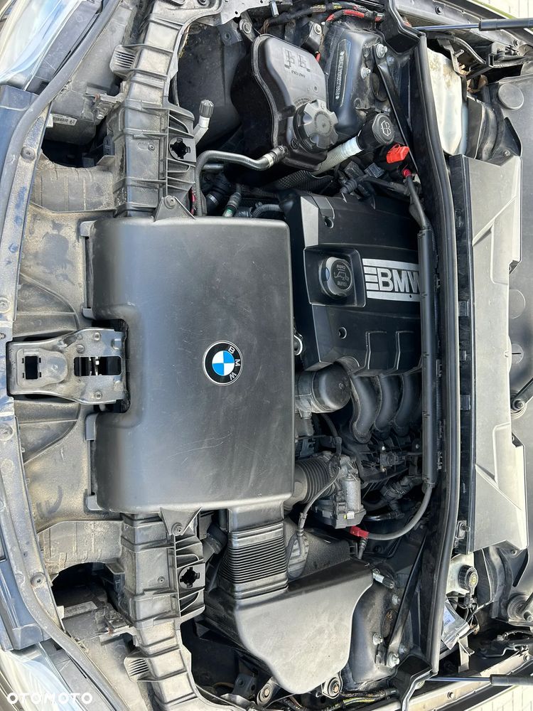 BMW Seria 1 116i - 16