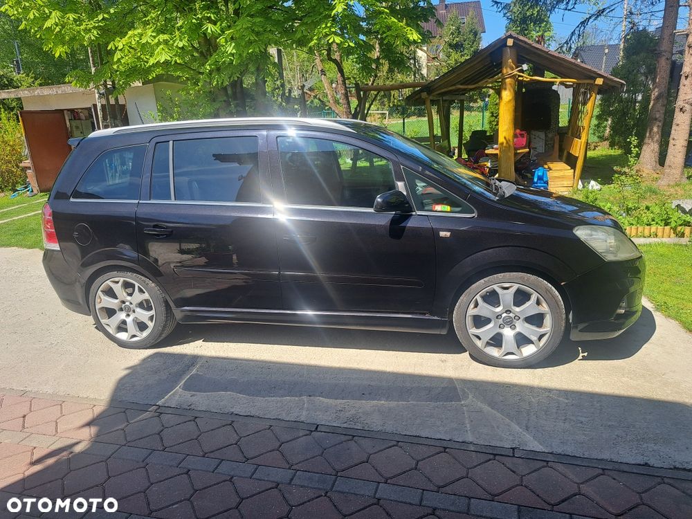 Opel Zafira - 4