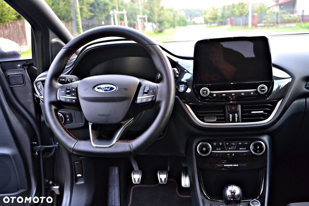 Ford Puma 1.0 EcoBoost Hybrid ST-LINE - 31