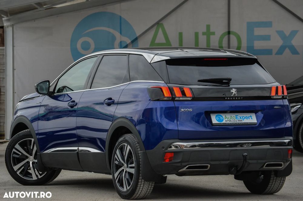 Peugeot 3008 1.2 PureTech Turbo S&S Allure - 17