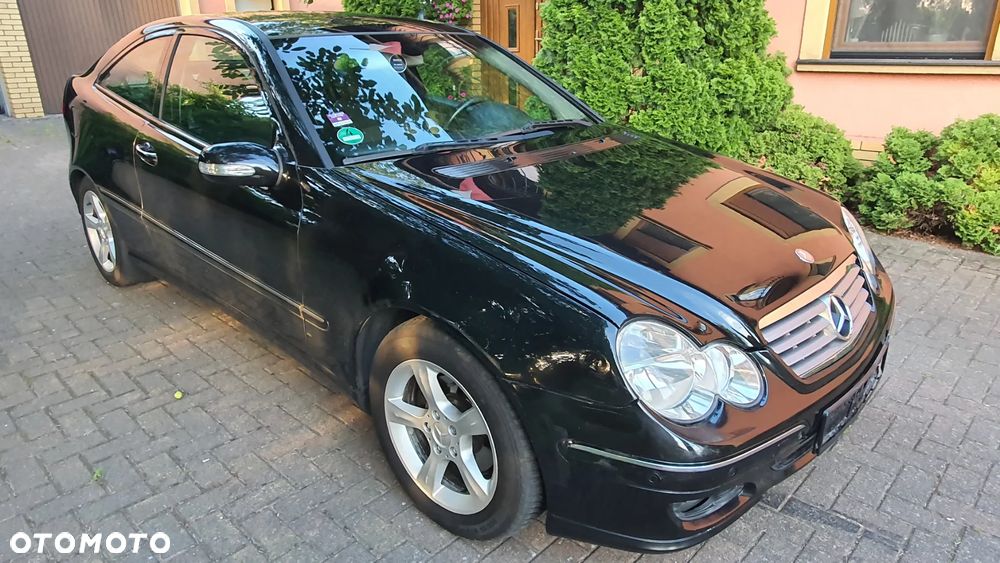 Mercedes-Benz Klasa C 200 Kompressor Automatik - 21